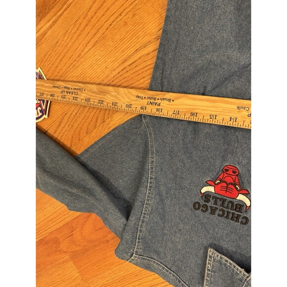Jump Ball Club LONG SLEEVE DENIM CHICAGO BULLS SHIRT-SIZE 18 Mens Small - Picture 8 of 9